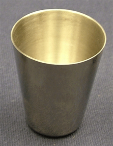Fém - kupica